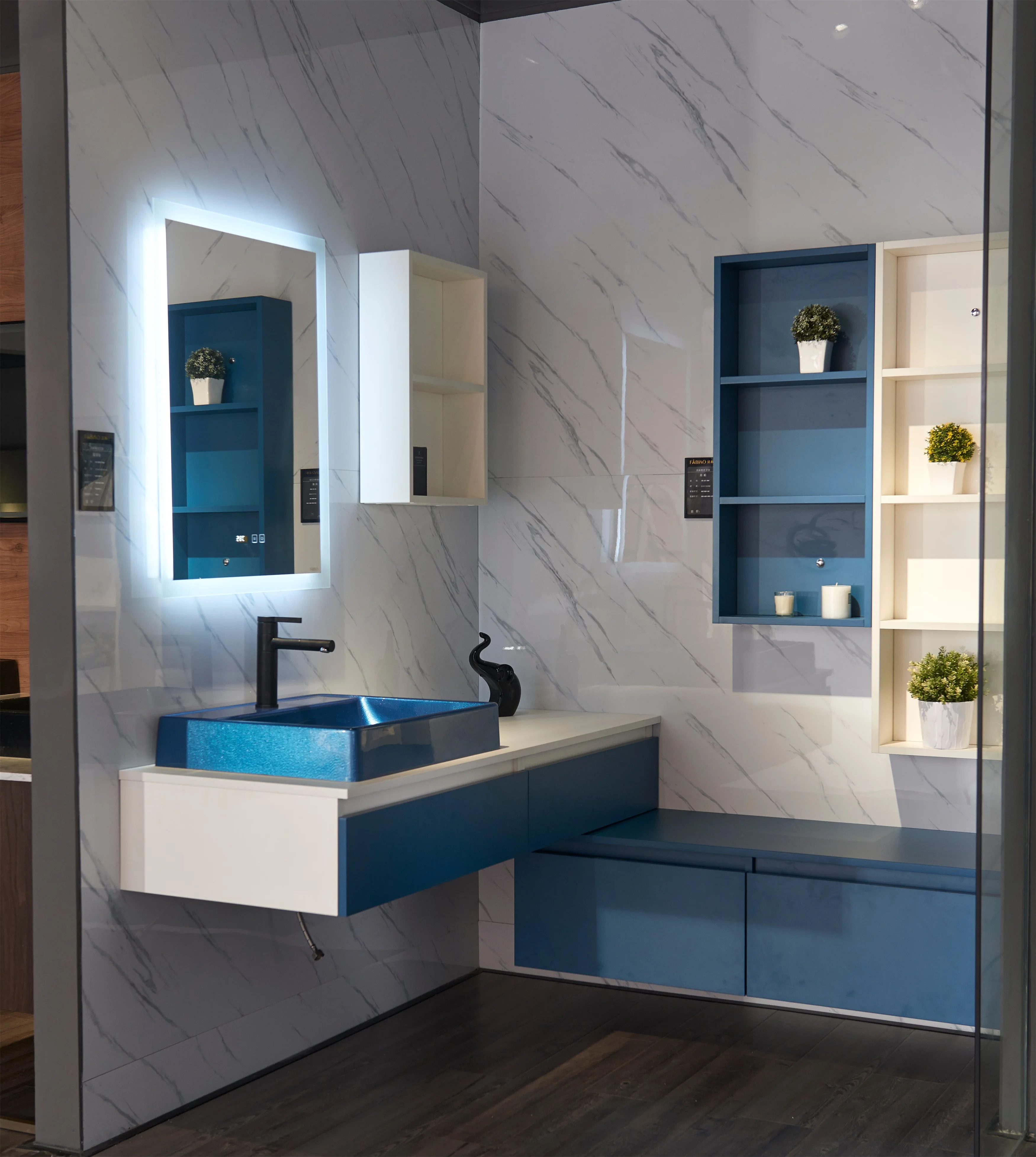 Luxury Solid Wood Floating Bathroom Vanity Set Modern Bathroom Sinks Vanity with Led Mirror Bathroom