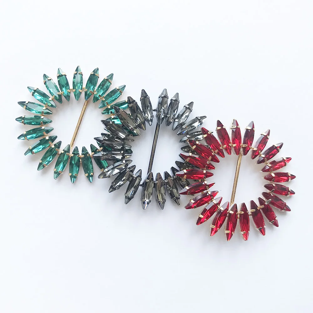 Round sun shape metal green yellow navy red buckle with gold plating buckle for crystal backpacks handbags belt