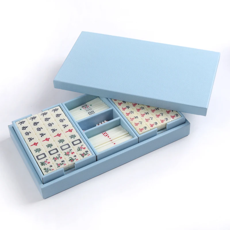 Customized Christmas Mahjong Game Set Leather Mahjong Tile Case Storage Travel Mahjong Game Box