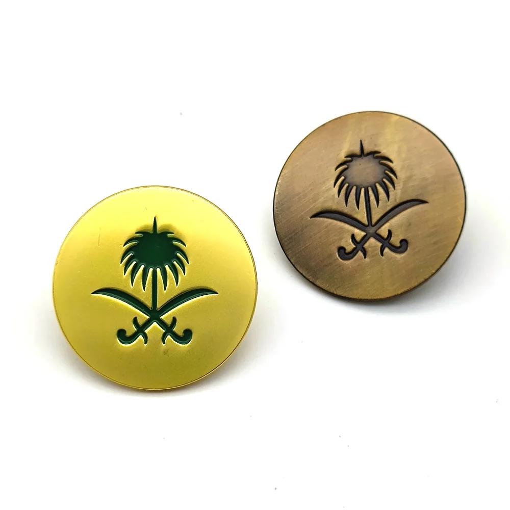 Custom Metal Badge Saudi Arabia National Day lapel pin Souvenir Saudi Map Gold Enamel Saudi Pins