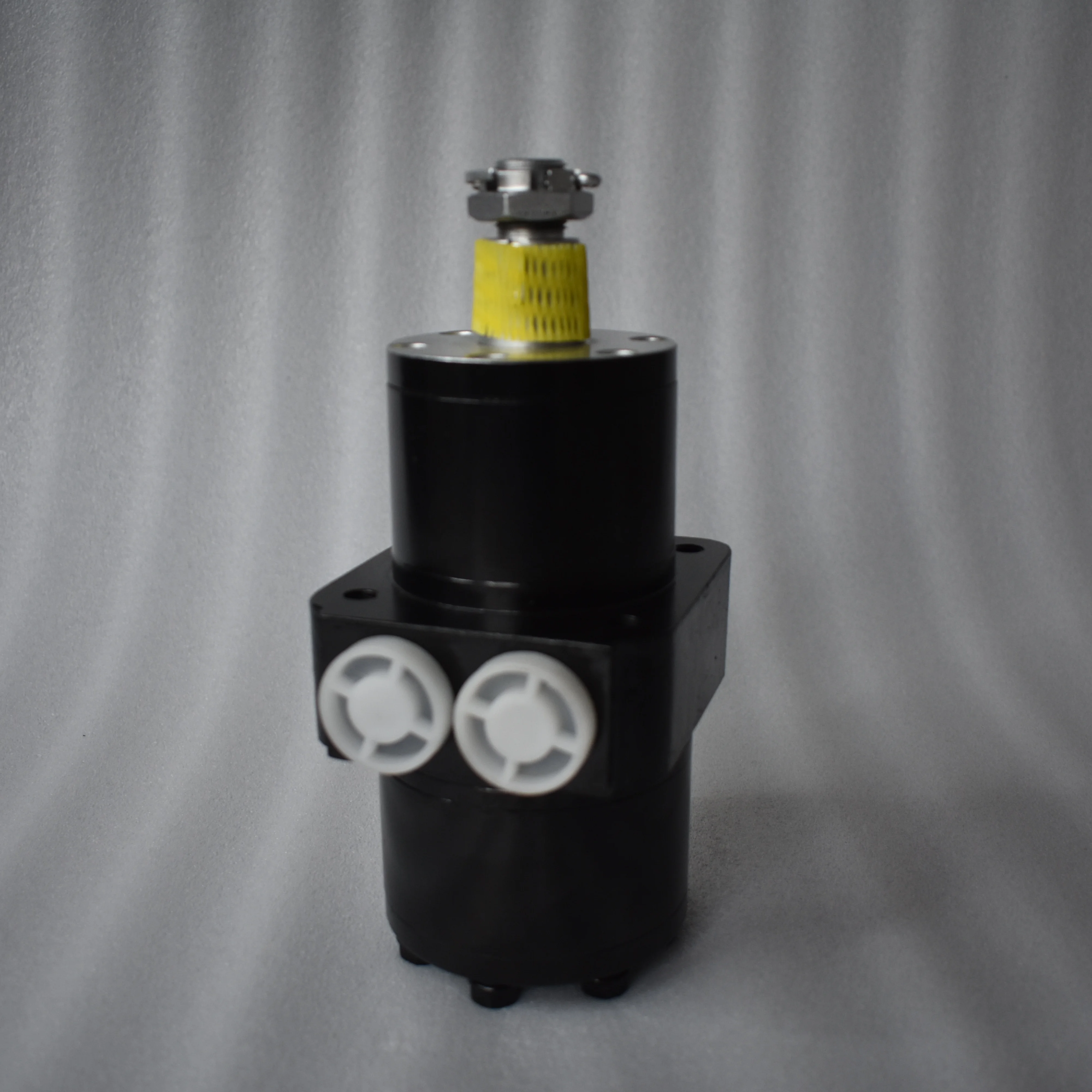 Eaton eaton BMPW  series Low speed cycloidal hydraulic motors for sweeper tractors motor for water well drilling rig