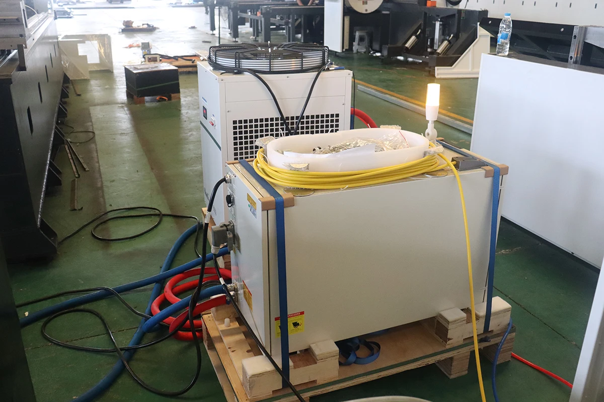 High Performance Laser Tube Cutter 12000w Fiber Laser Tube Cutting Machine