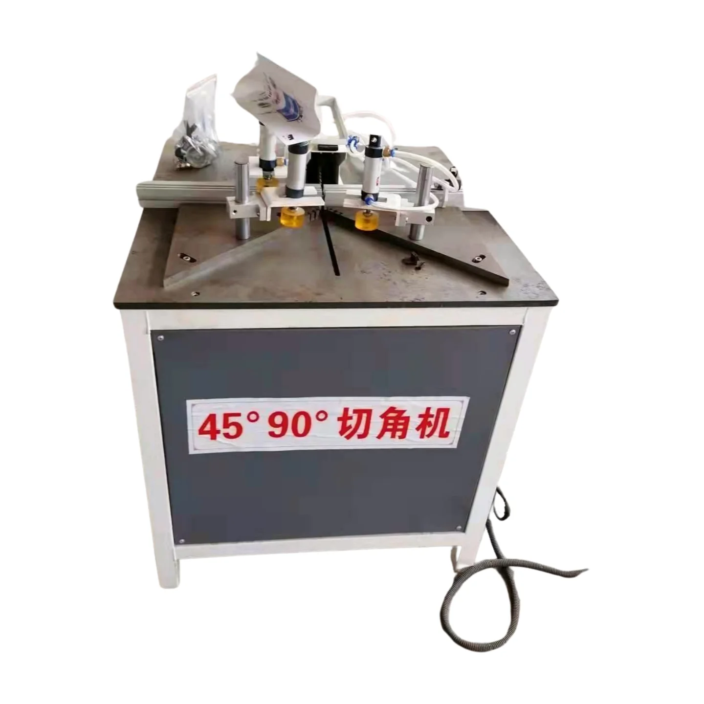 90 or 45 degree aluminum corner cutting machine door window aluminum profile cutter machine