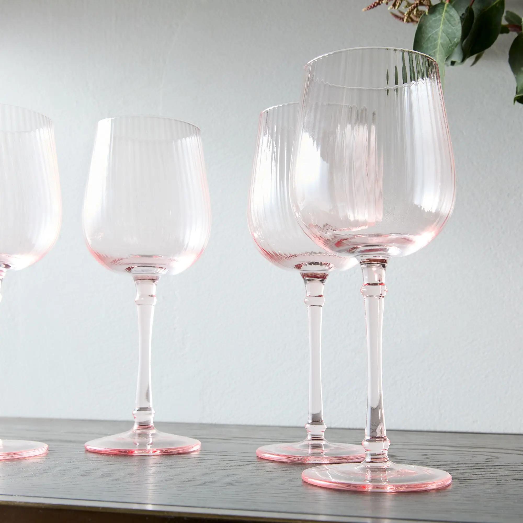 Top Seller 2023 Vintage Ribbed Wine Glasses Set of 4 Esme Fluted Wine Glasses Set of 6 Clear/Pink/Grey/Smoke Wine Glass