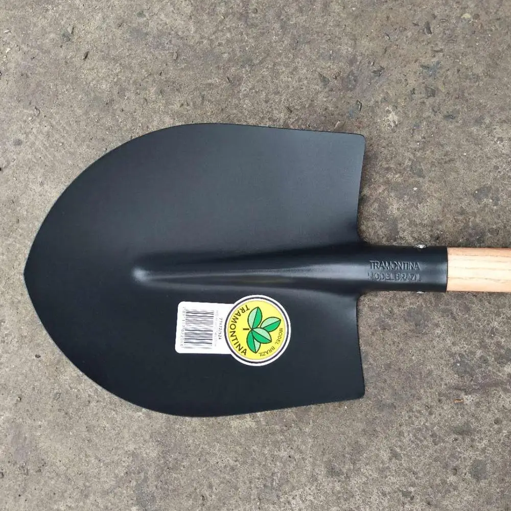 LIBYA market agricultural tools shovel length 1.3m long wood handle shovel