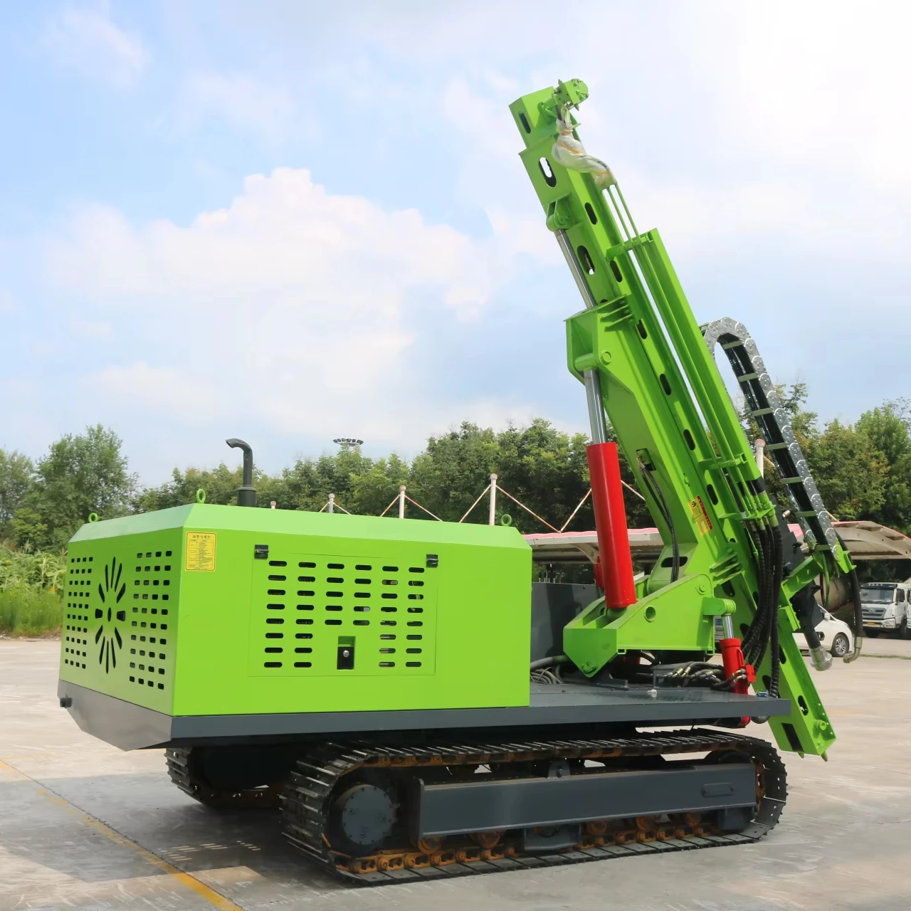 Manufacturer Provides Straightly Hydraulic Drop Hammer Pile Driver Machinery Mini Diesel Solar Panel Pile Ramming Machine