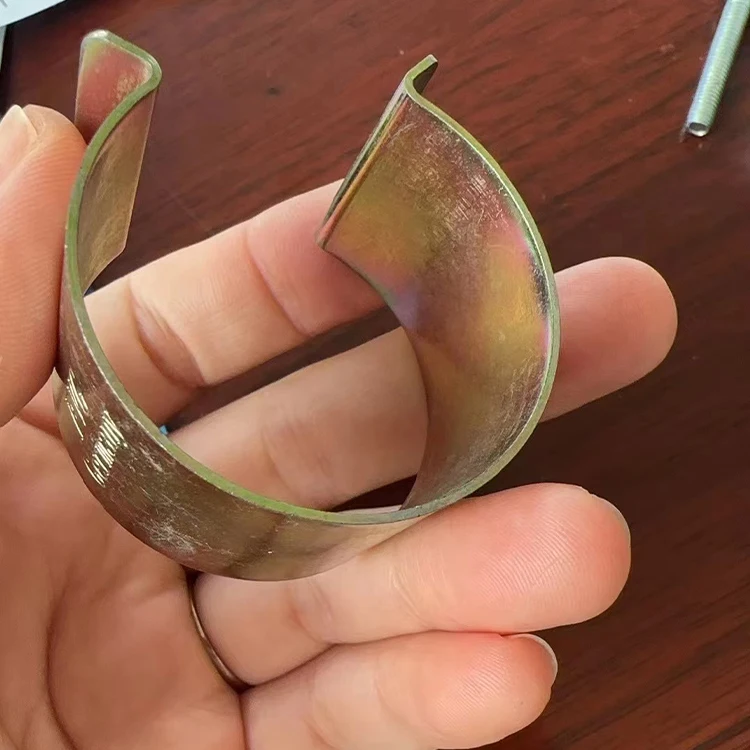 Agriculture poly tunnel blueberry greenhouse accessories 25 32 lock pipe omega metal clip round oval clamp for film protection