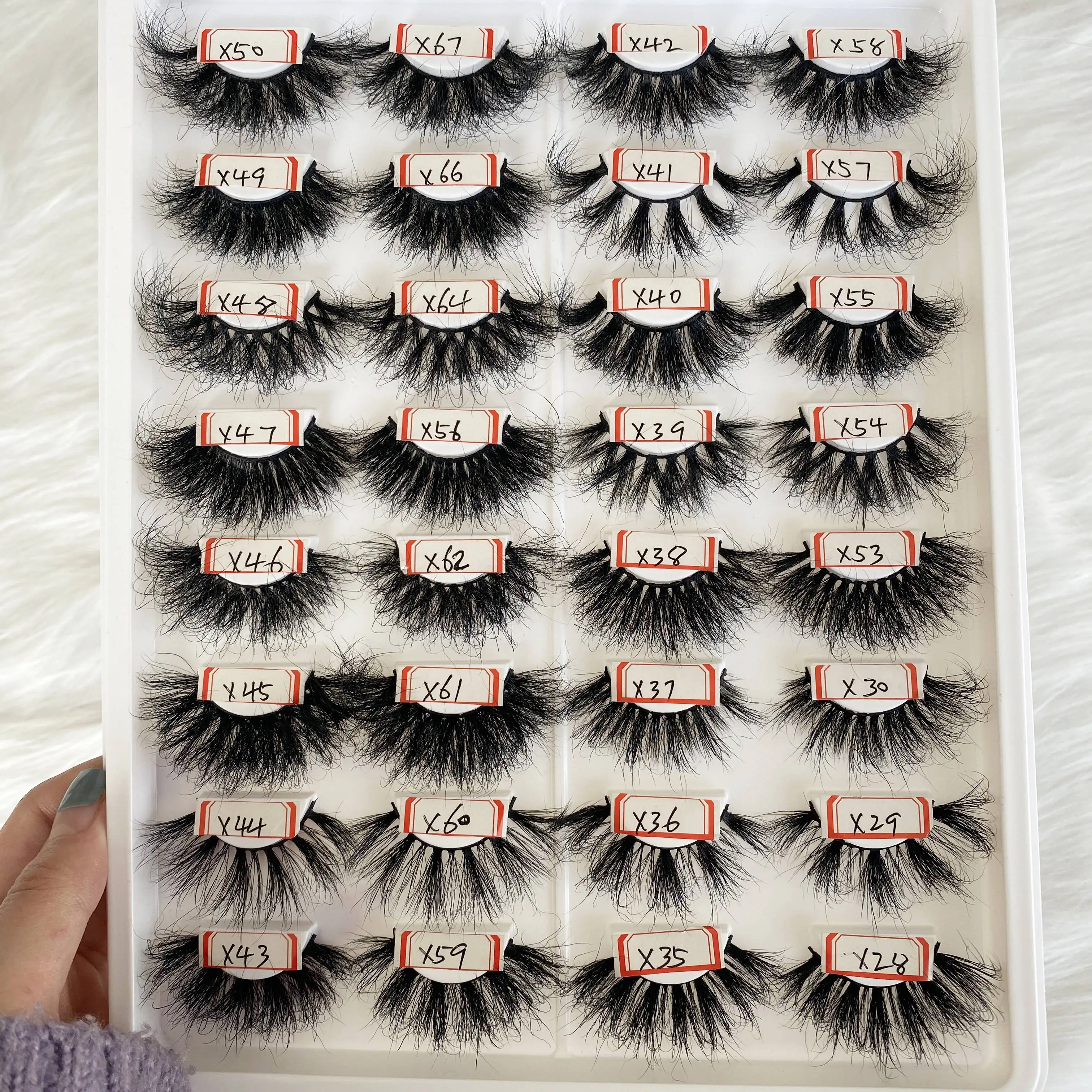 Super fluffy luxury 25 mm 3d mink eyelash vendor wholesale custom square pink lashbox packaging with logo