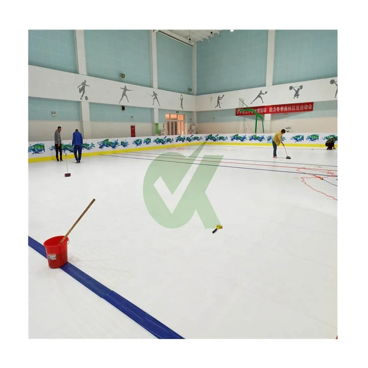 Self lubricating synthetic ice hockey synthetic ice tiles