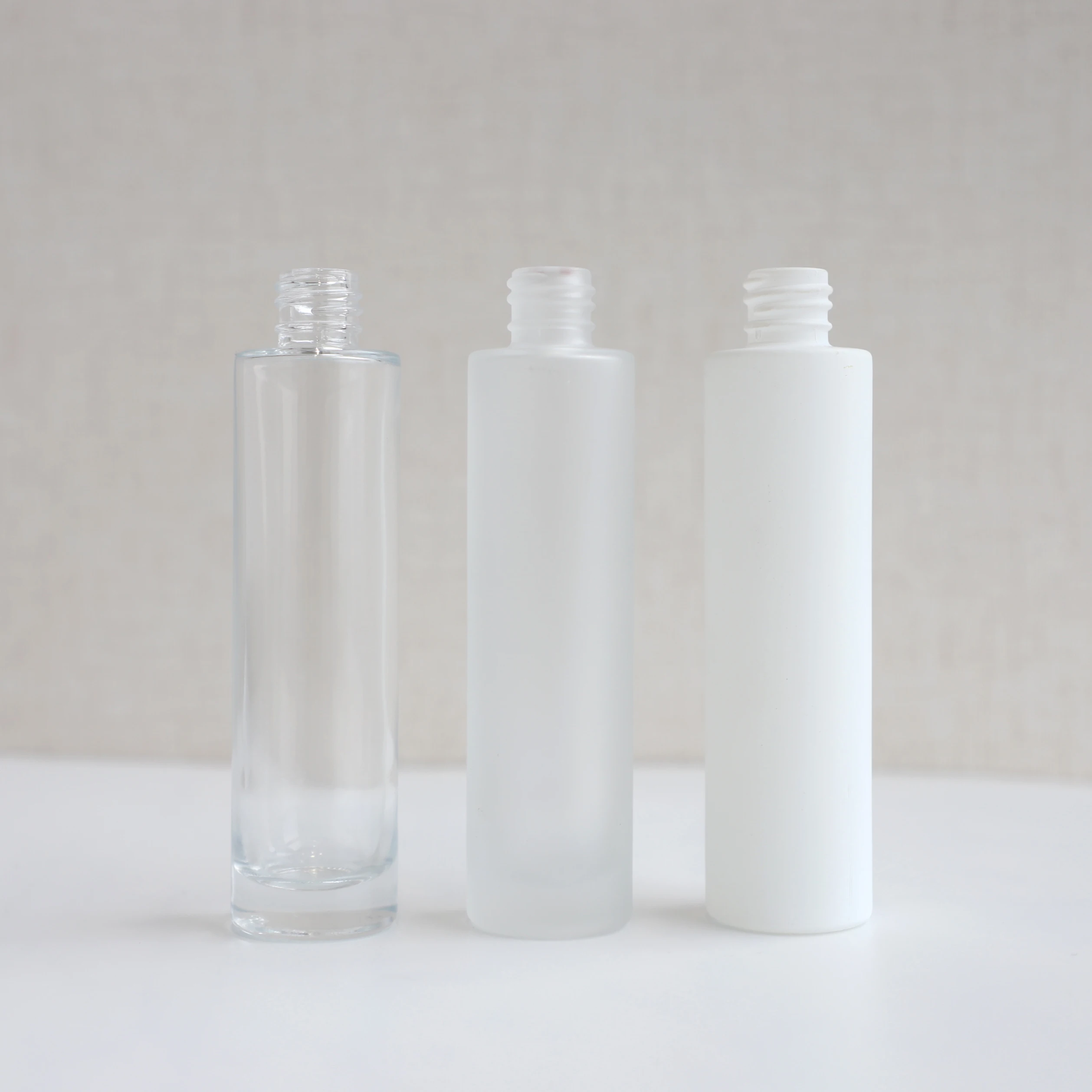 Custom Empty Thin Tall Style Glass Bottle for Cosmetics Skincare Packing