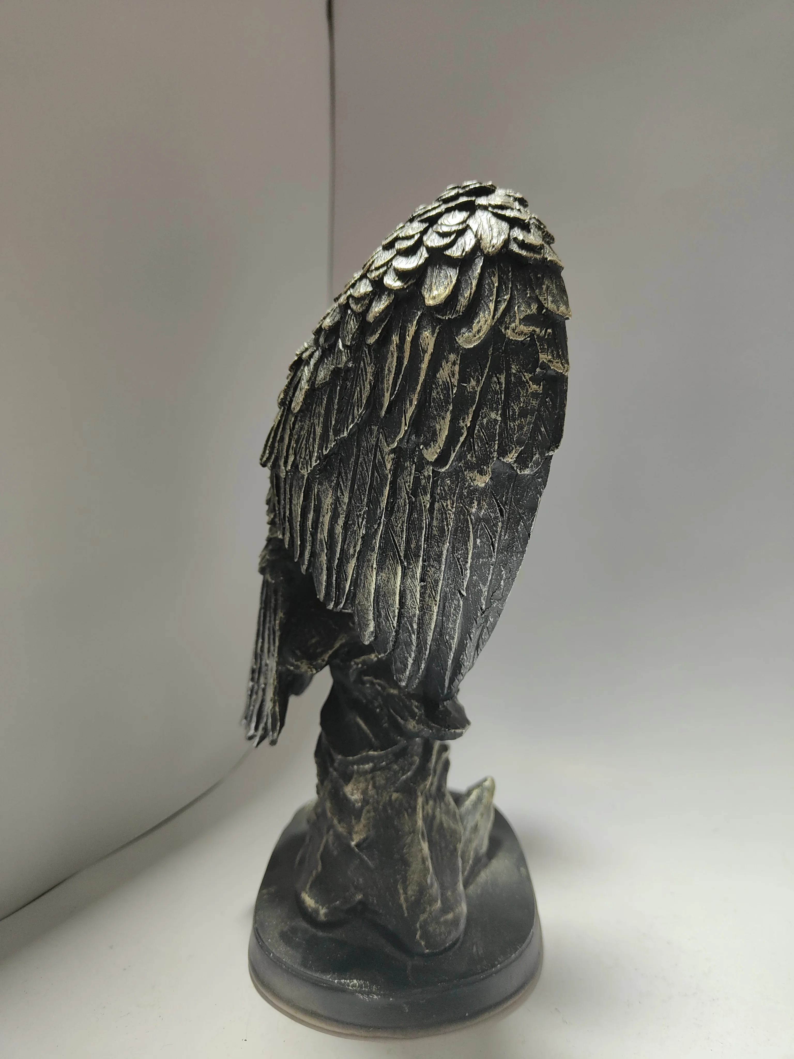 Customizable 3D Realistic Eagle Statue Resin Sculpture, Perfect Gift Statue,all Animal Customization Tables and Cabinets Display