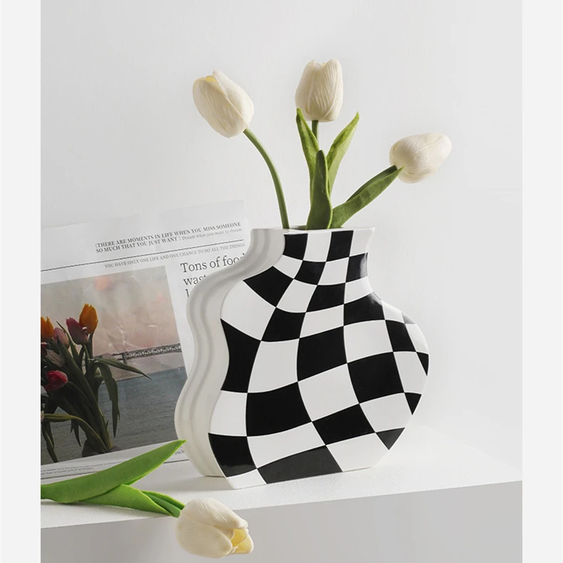Nordic White Vase Ceramic Flower Arrangement for Luxury Hotel Home Luxury Ins Light Customized Europe