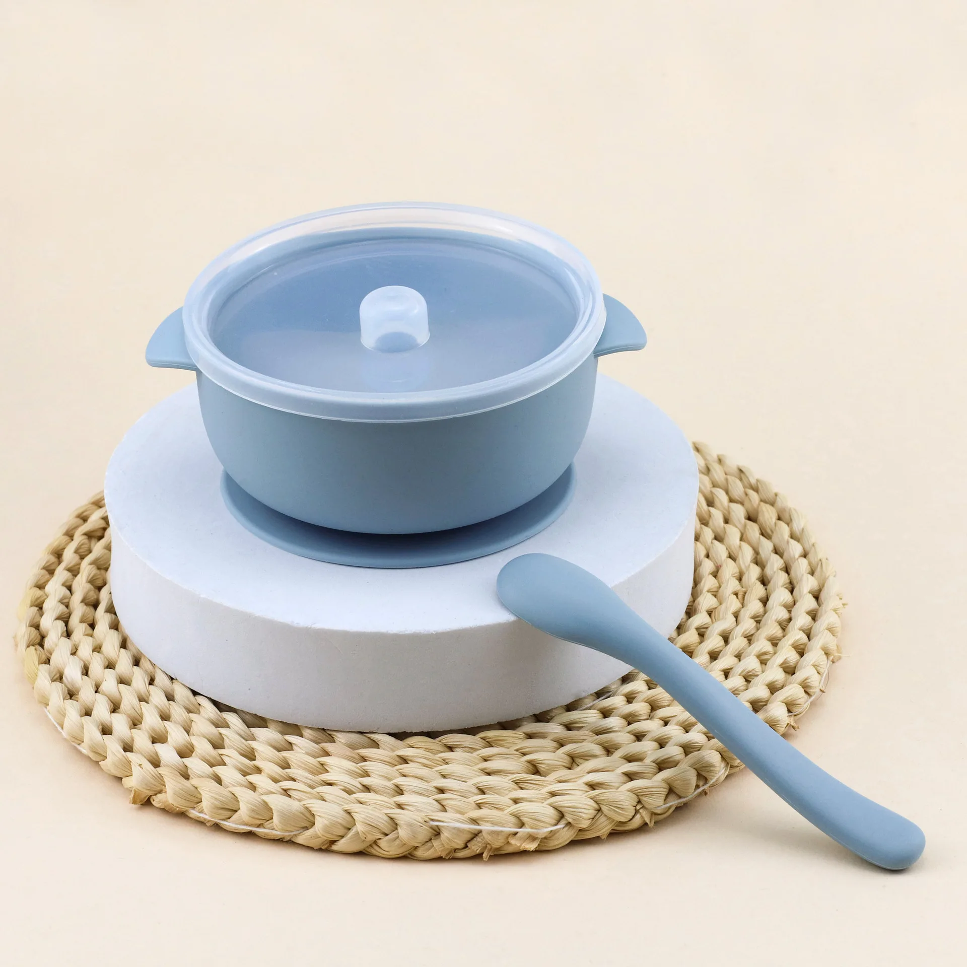 Silicone Unbreakable Baby Bowl With Lid Suction Toddler Feeding Silicone Feeding Bowl For Microwave Oven with Sucker