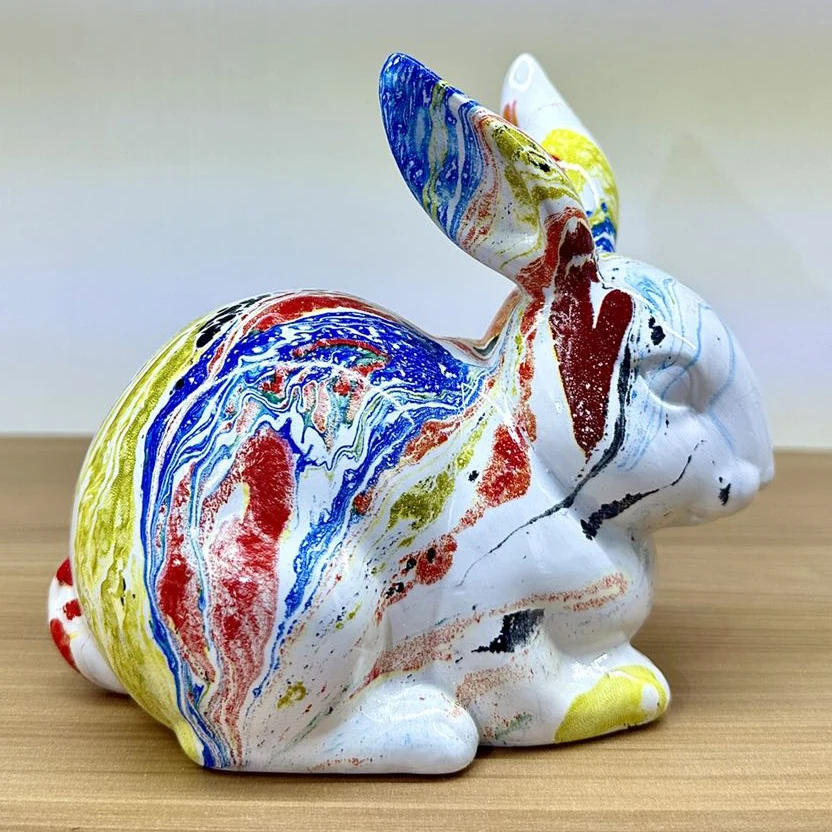 Modern Hand Painting Colorful Ceramic Porcelain Hare Rabbit Ornaments for Living Room And Dining Room