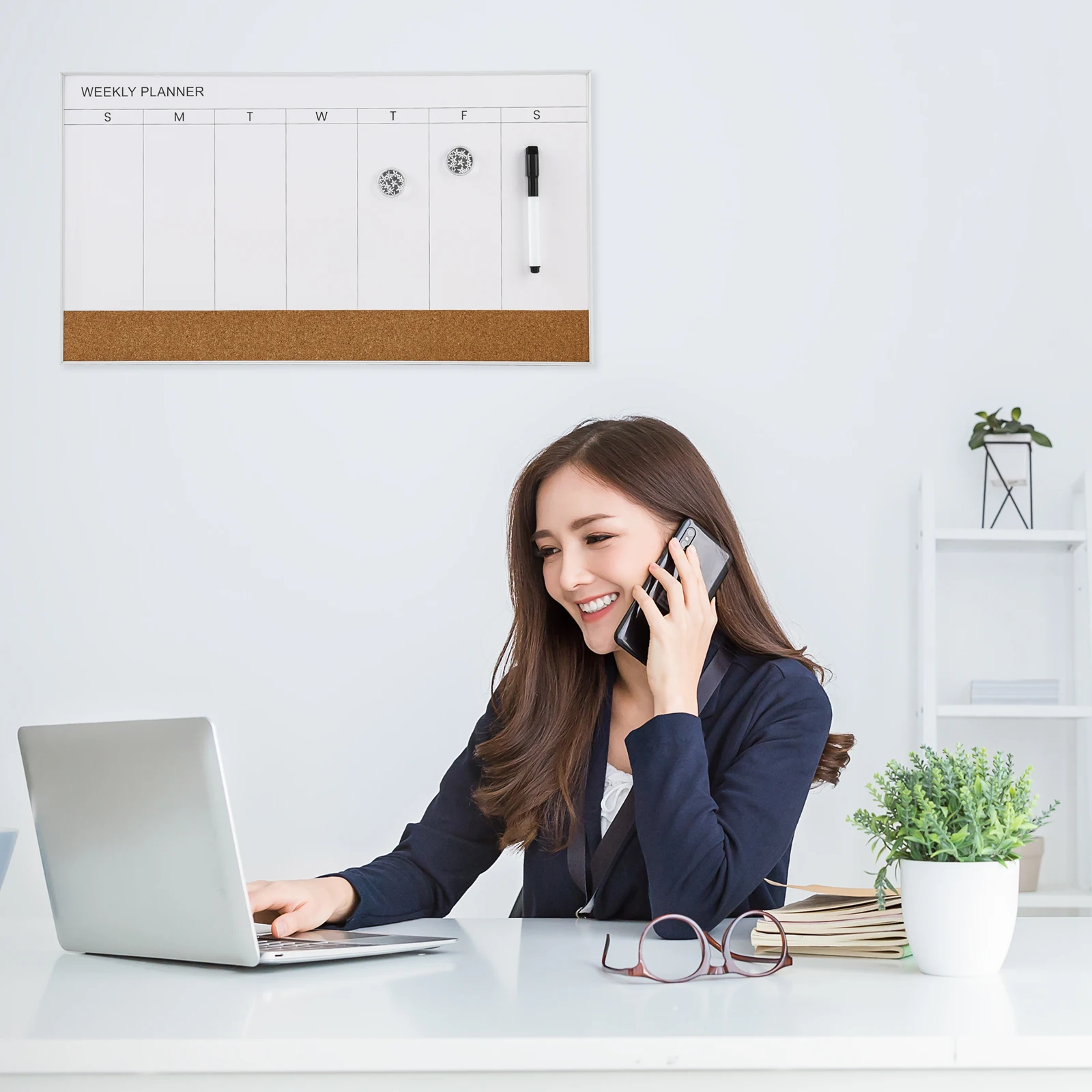 Magnetic Whiteboard Weekly Planner Cork Message Board 2 in 1 Combination Board With Marker