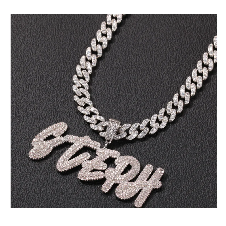 Iced Out Lip Print Two Tone Nameplate Necklace Men Chain Silver Necklace Crushed Diamond Initial Necklace Mens Cuban Link
