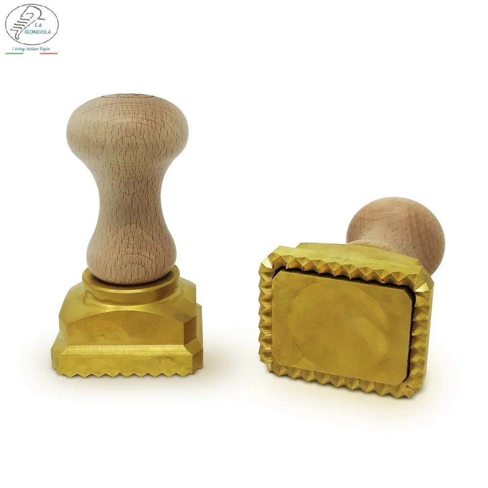 
Ravioli Cutter Square, Professional Ravioli Stamp in Brass and Natural Wood 45x 55 Mm 