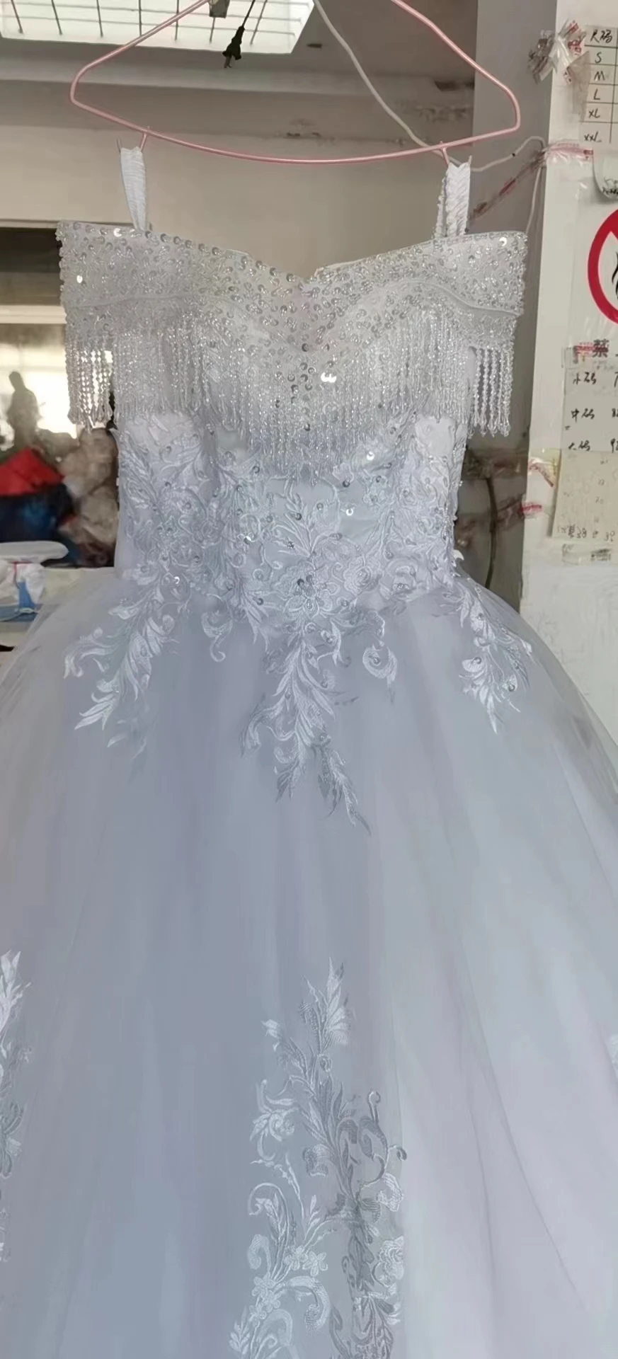 wedding gown (4).jpg