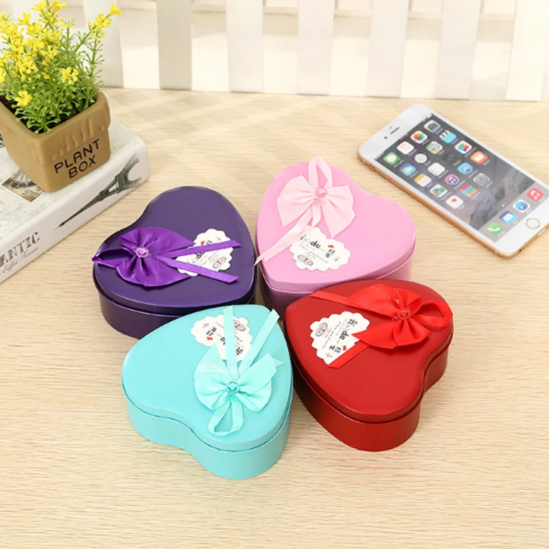 Hot Sale Artificial  Soap Flower with Bear in Box Simulation Mini Rose Handmade Best for Wedding Gift