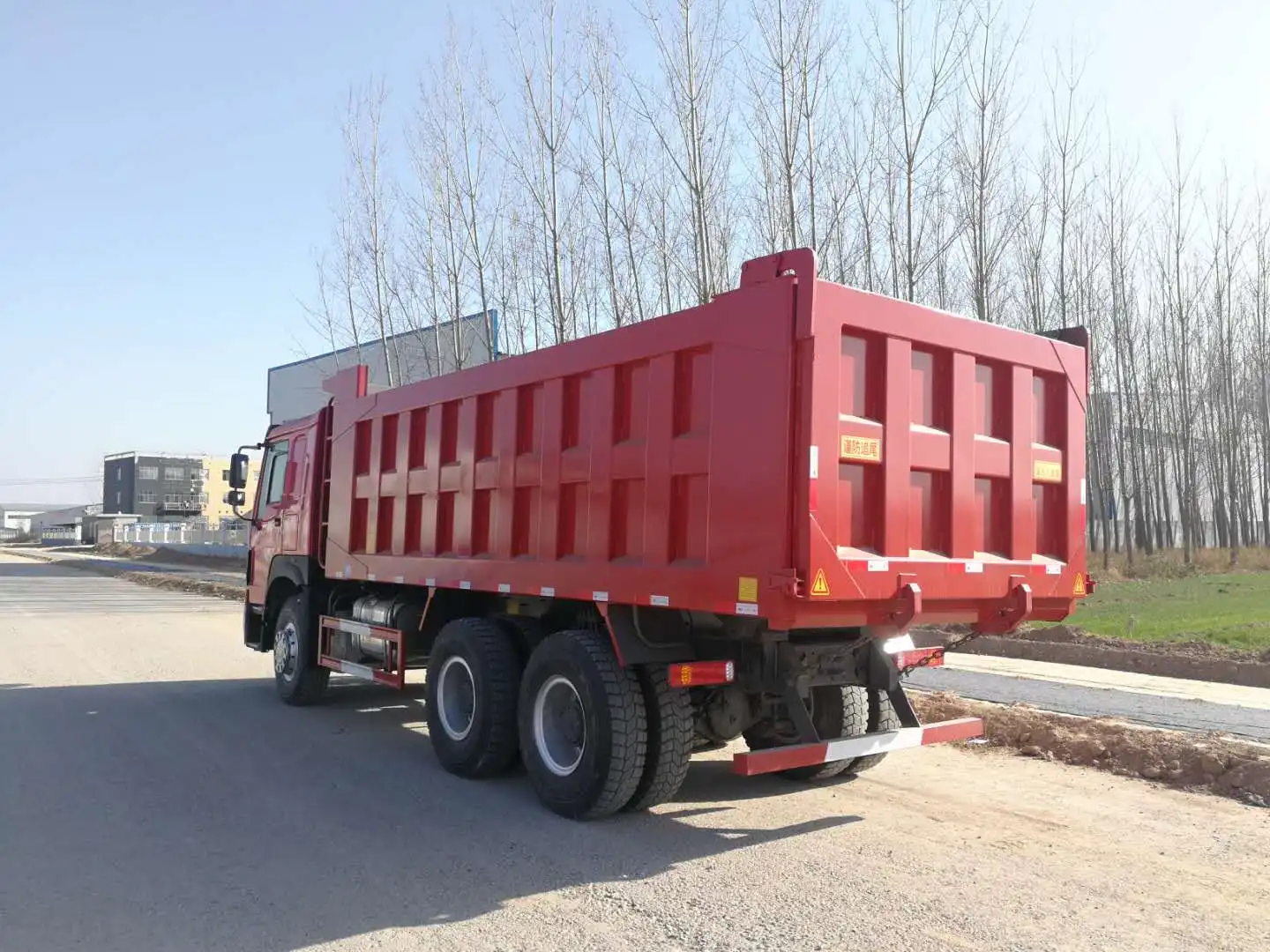 Refurbished used Sinotruk Howo dump truck 371HP 420HP 6x4 Dump Truck for cheap price