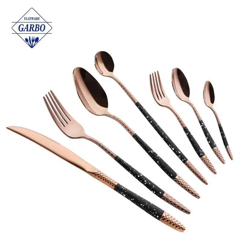 Arabic 13/0 rose gold PVD coat stocked stainless steel cutlery flatware set dinner spoon fork knife with spraying colored handle