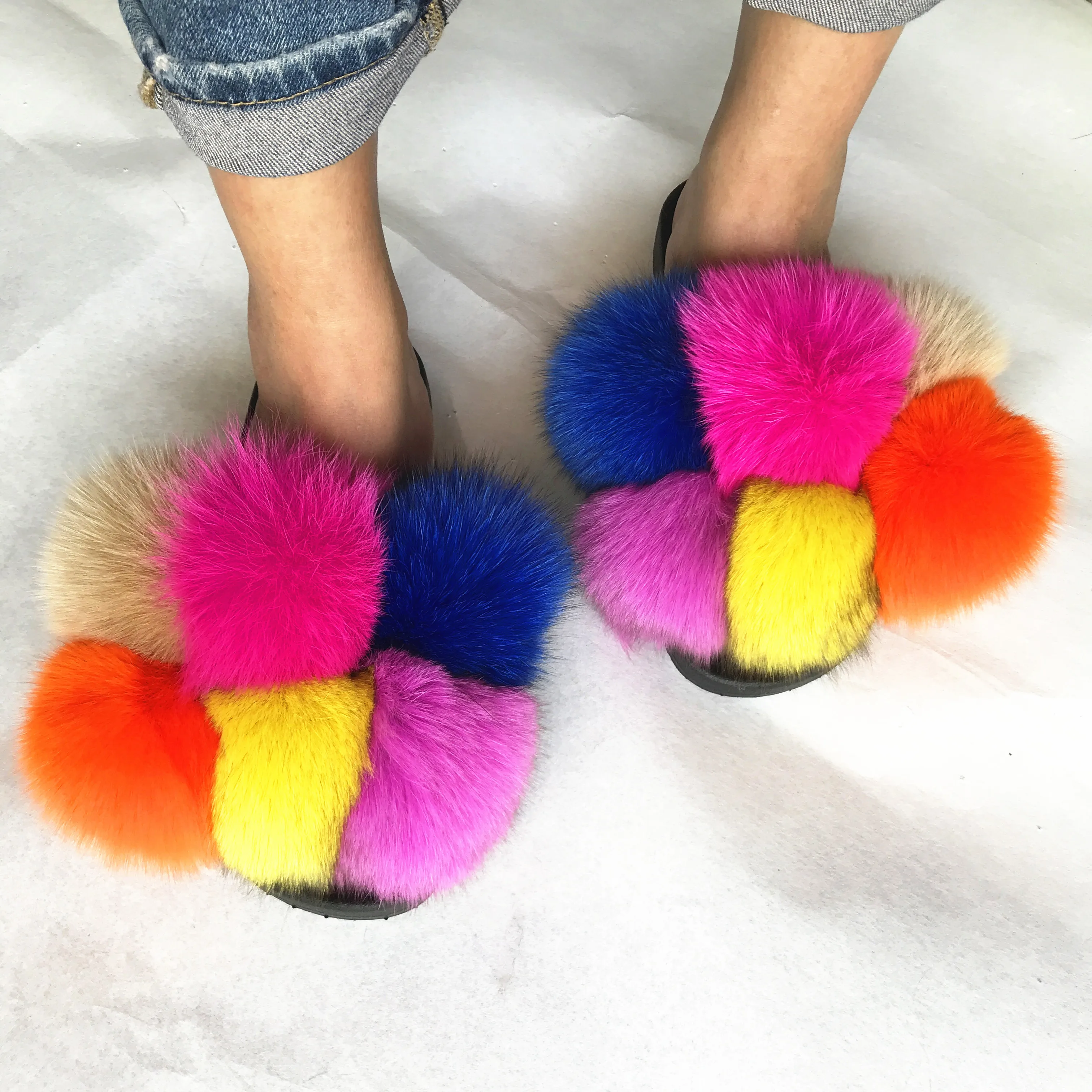 
Factory wholesale pvc slides ladies raccoon fur slippers women soft real raccoon fur slides 