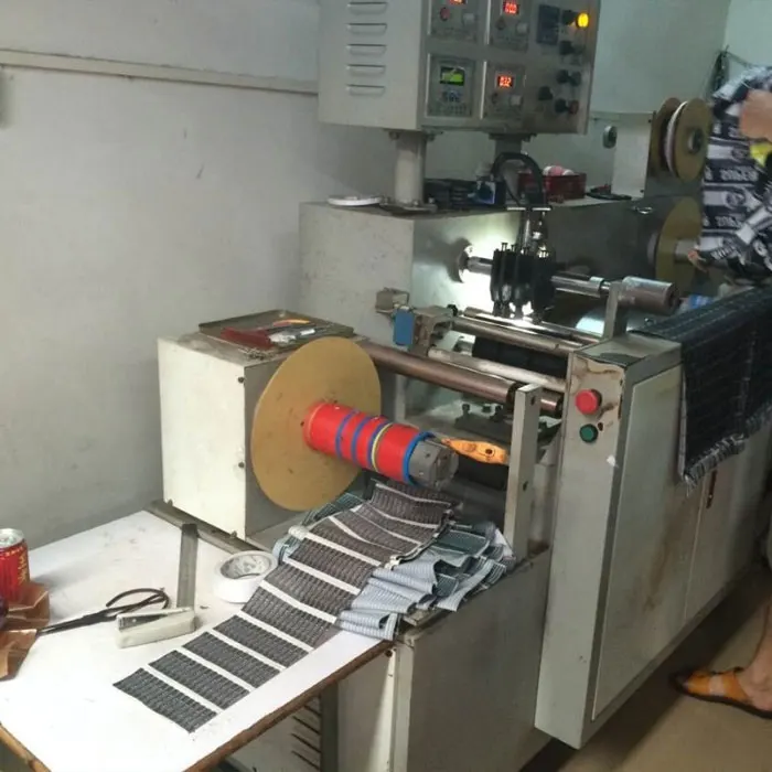 Hight Powered Ultrasonic Conveyor Belts Cutting Machine for sale