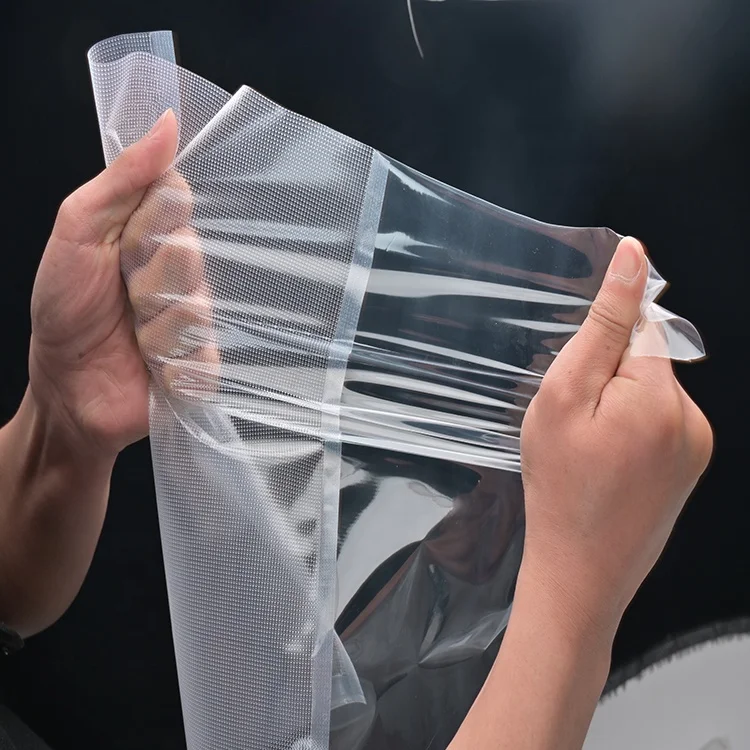 Supplier Custom Packaging BPA-Free Food Safe Vacuum Seal Roll Bag Moisture-Proof with Embossed Surface Handling