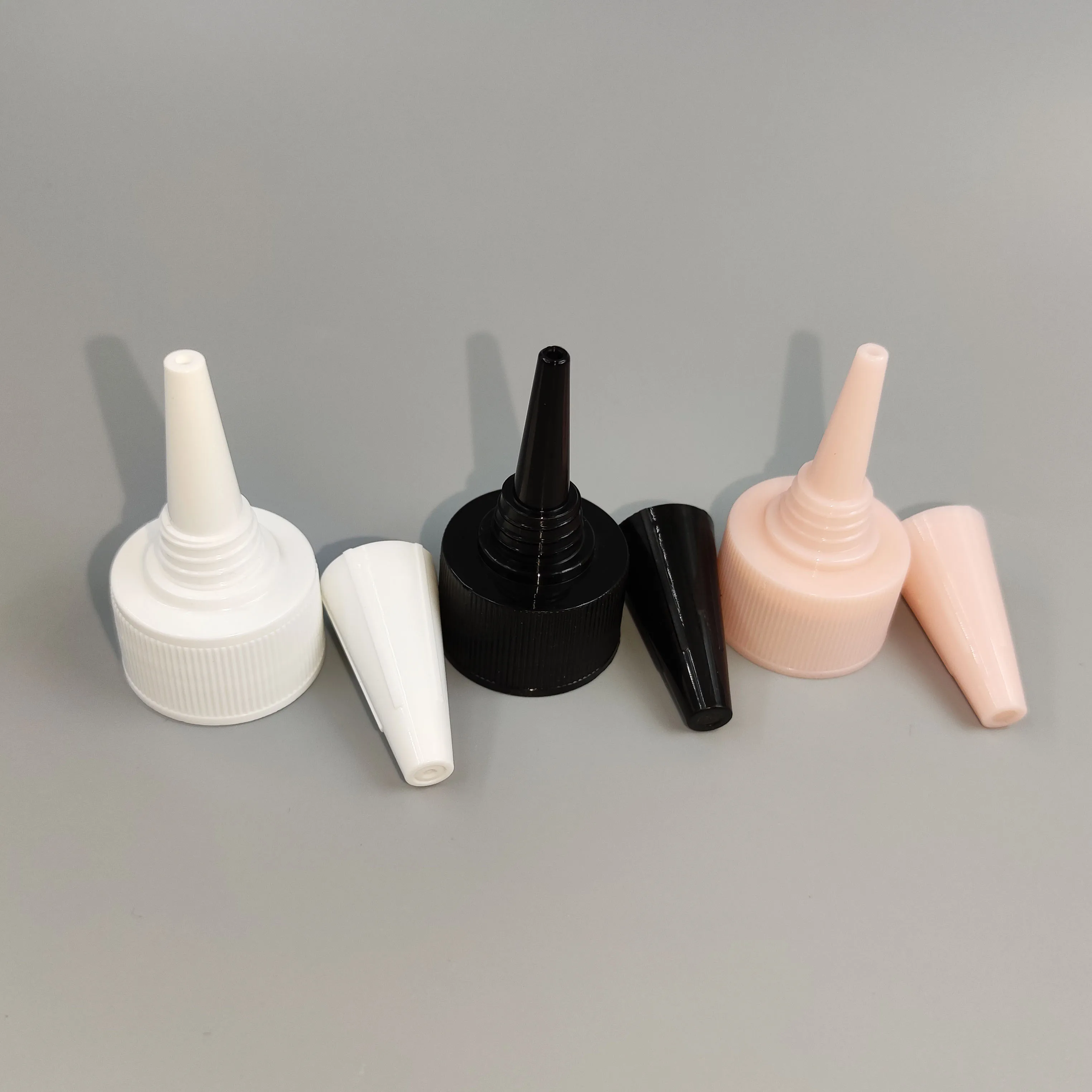 Customized color plastic nozzle 18/410 20/410 24/410 28/410 twist top cap plastic screw sauce bottle cap