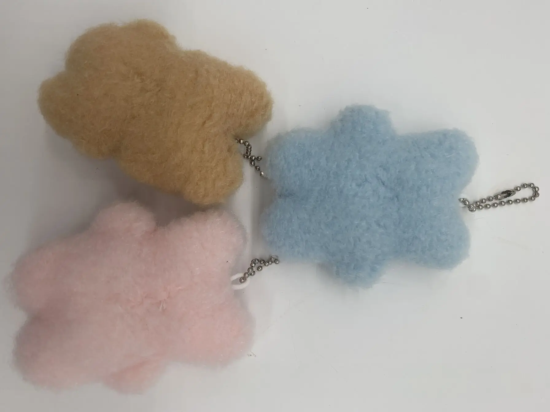 Wholesale cartoon plush keychain small bear pendant cute doll decoration brooch student bag backpack pendant doll