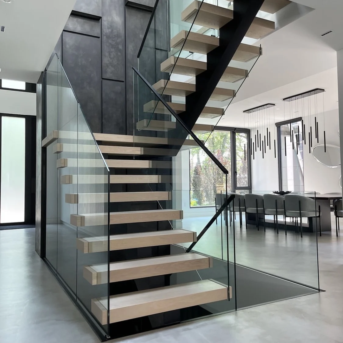 Rising Factory Sale Double Beam Stringer Stairs New Products Interior Wooden Stairs Good Selling Straight Staircase for Villas