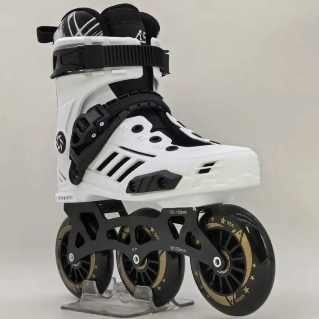 High Quality OEM Flashing Roller Skate Shoes with Leather Vamp Wholesale Rental Quad Roller Skates