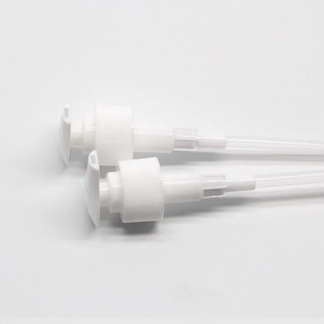 Пластиковый насос для лосьона разных размеров 24/410 28/410 в наличии