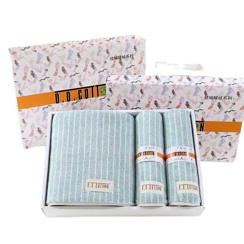 Женское трикотажное полотенце из