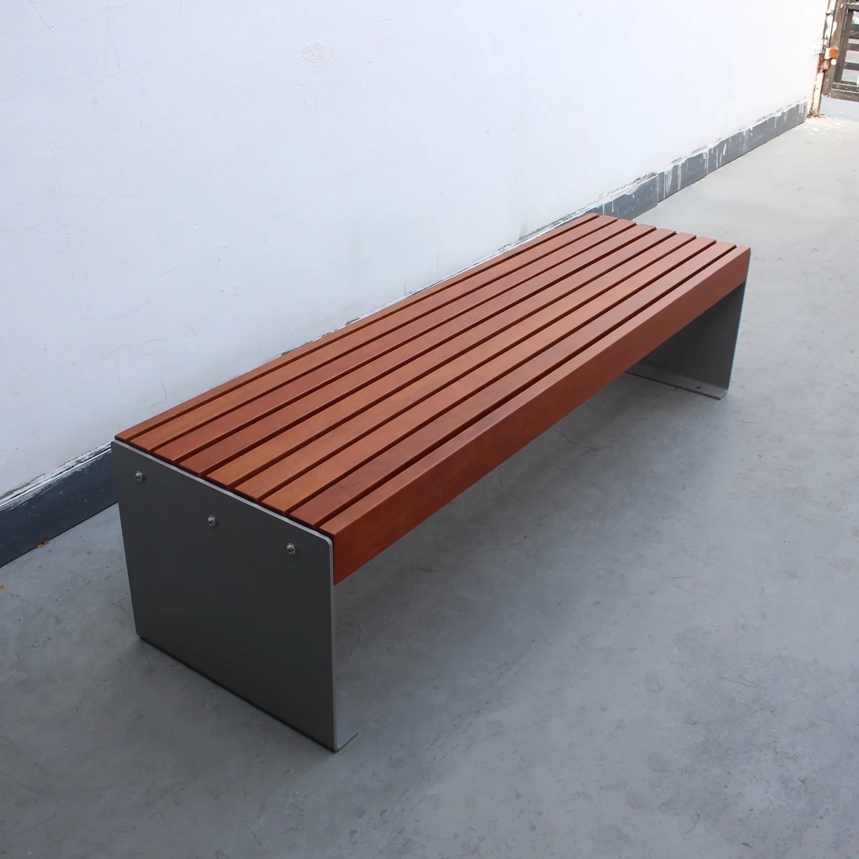 2024 NEW outdoor street park steel thick hardwood backless garden bench indoor sports center and shopping mall bench w/o backres