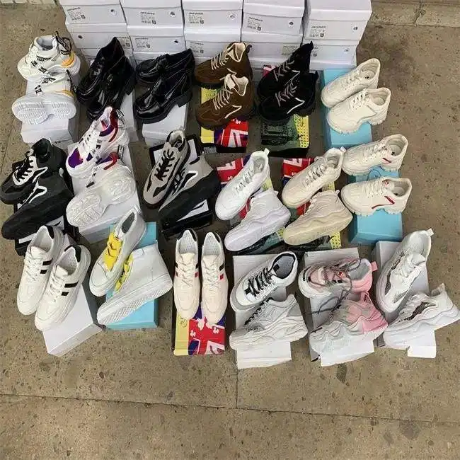bulk wholesale used shoes sports casual male sneakers shoes mixed type for mens black stock shoes fashion sneakers