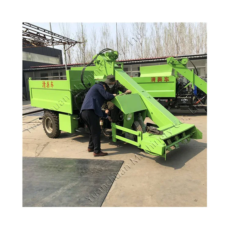 Cattle farm three-wheel manure cleaning truck Scraper type cow manure cleaning machine