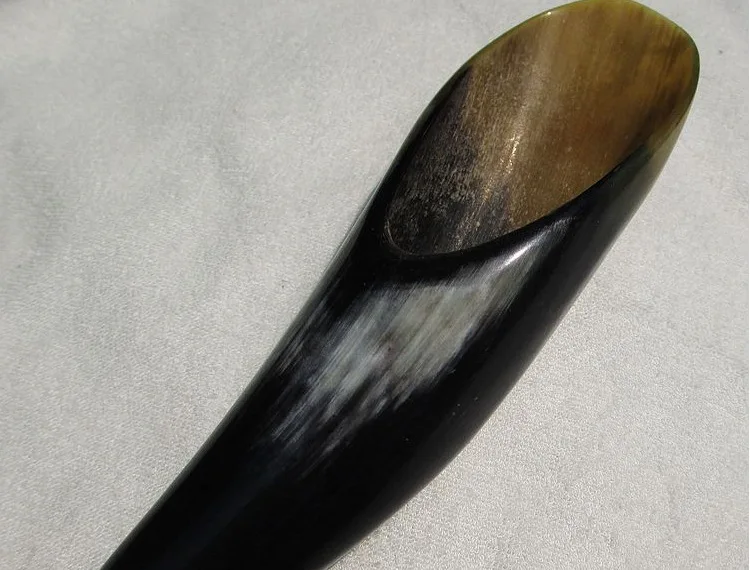 Wholesale Tianlan cow horn gua sha board big gua sha barrel tube tea spoon hollow pointing stick round point 18cm or more
