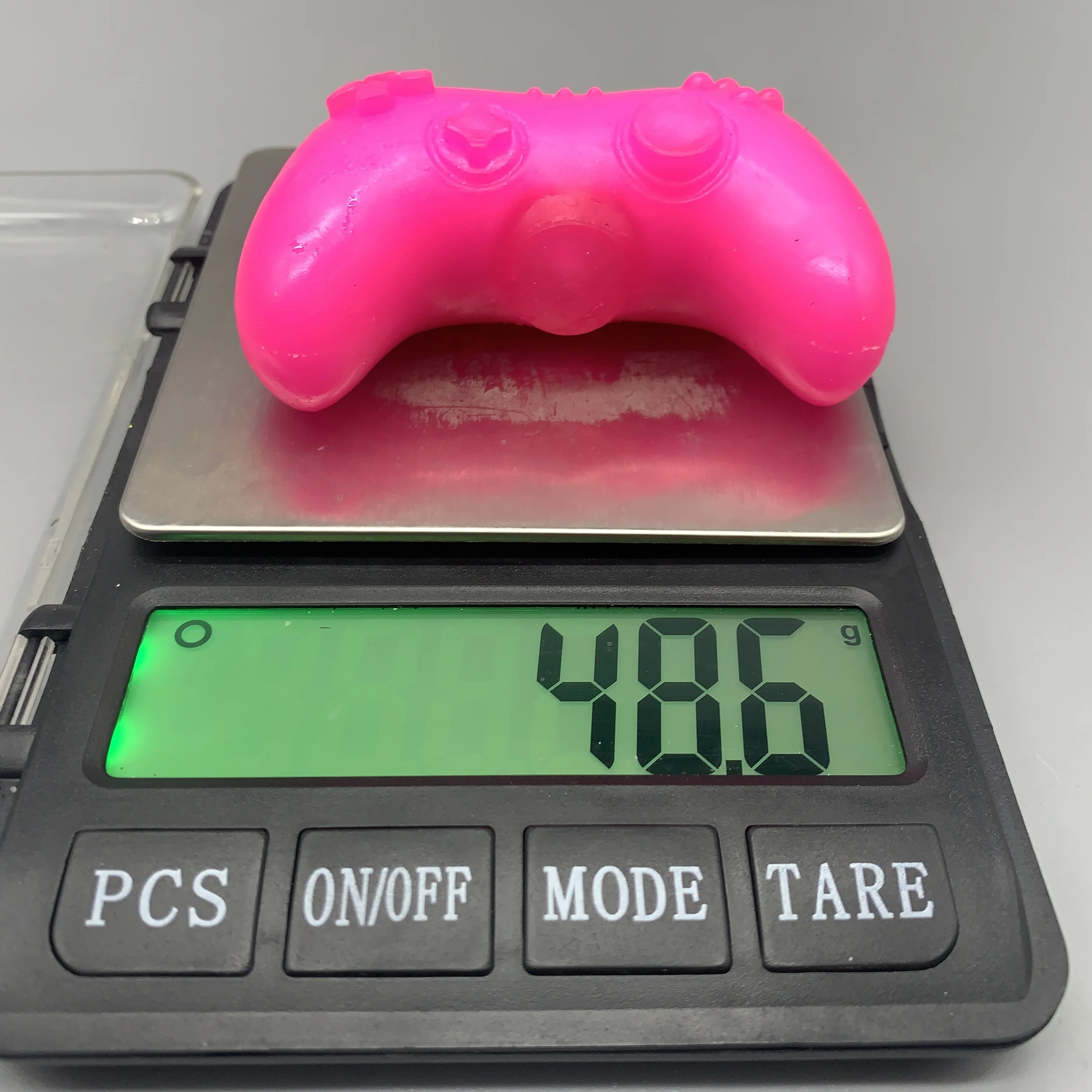 Wholesale Squeeze Gamepad Toys TPR Game Pad  Anti Stress With Flour Decompression Fidget Toy