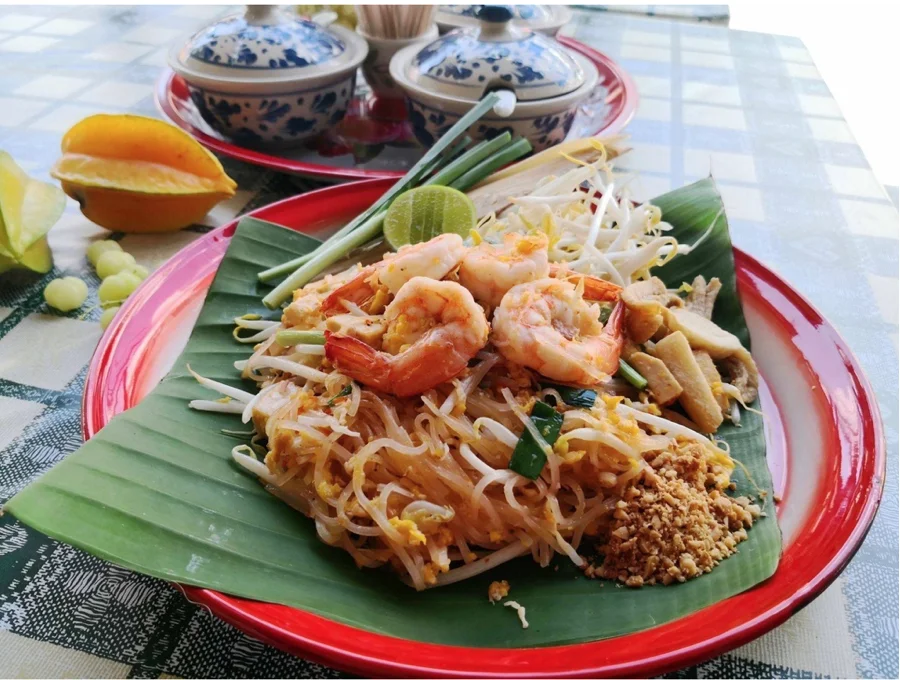 Thai Food Thai Ready to Eat Noodles Instant Noodle with Seasoning Pork Flavor Ready to Eat for Breakfast Lunch Food Restaurant