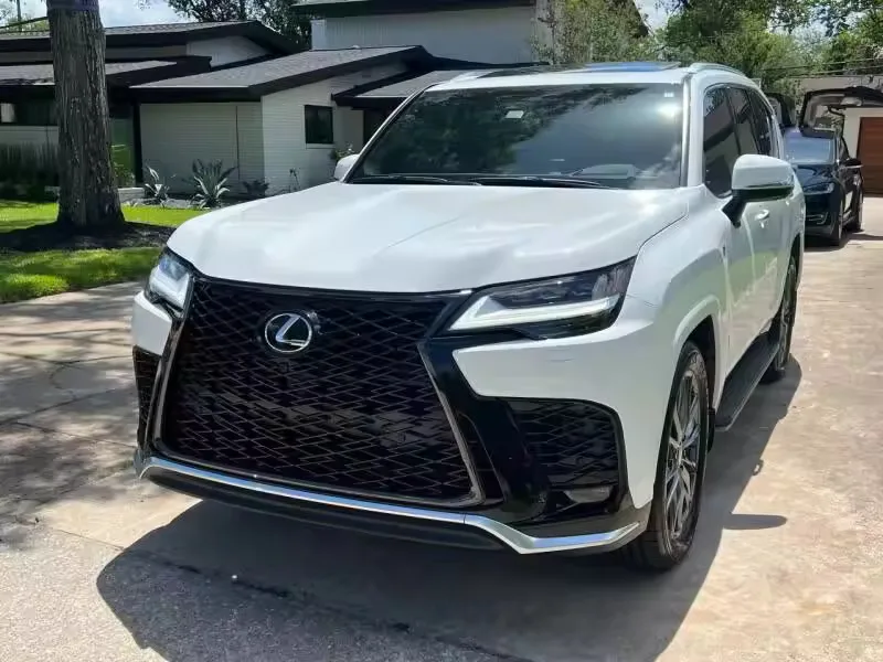 2022 тока Lexus LX 600 AWD F Спортивная обработка 4dr SUV 19 миль