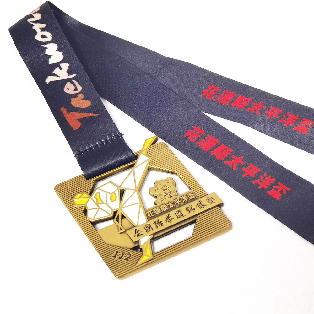 Customised antique bronze 2D embossed sports memorabilia karate medal metal medal swim medallion wall plaque