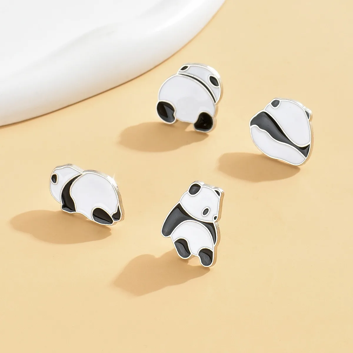 New Arrival Soft Hard Enamel Panda Emblem Lapel Pins Badges Brooches Customized Cartoon Animal Metal brooch Pin