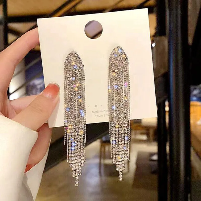 2022 Wholesale Bridal Earrings Fashion Wings Tassels Long Alloy Diamond Inlaid Premium Exquisite Crystal Earrings