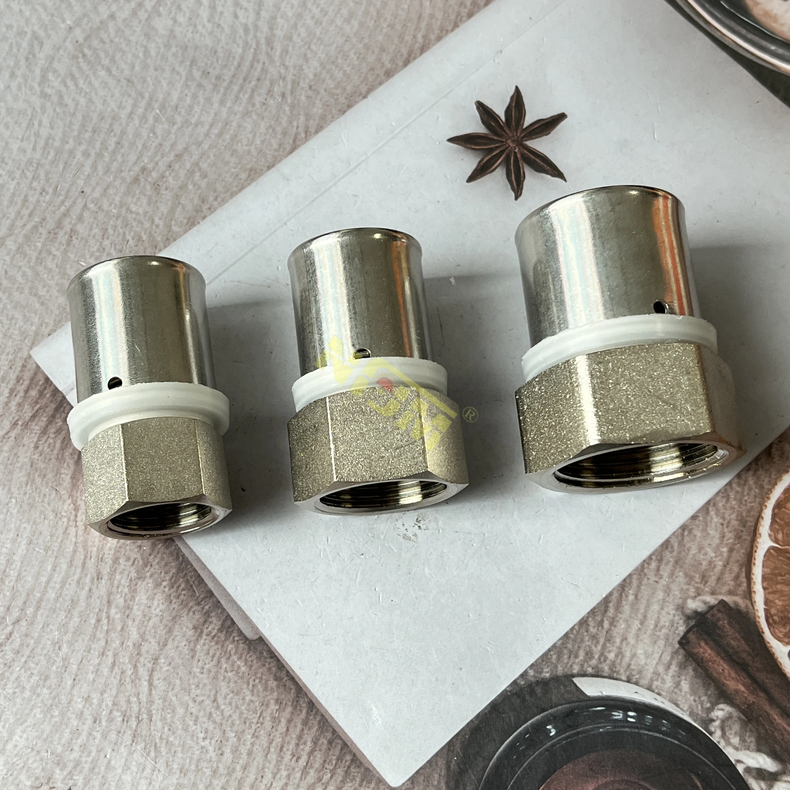 NFJM 58-3 Brass PEX Pipe Press Fitting 16 - 32 mm Female Socket White Color PEX Fittings