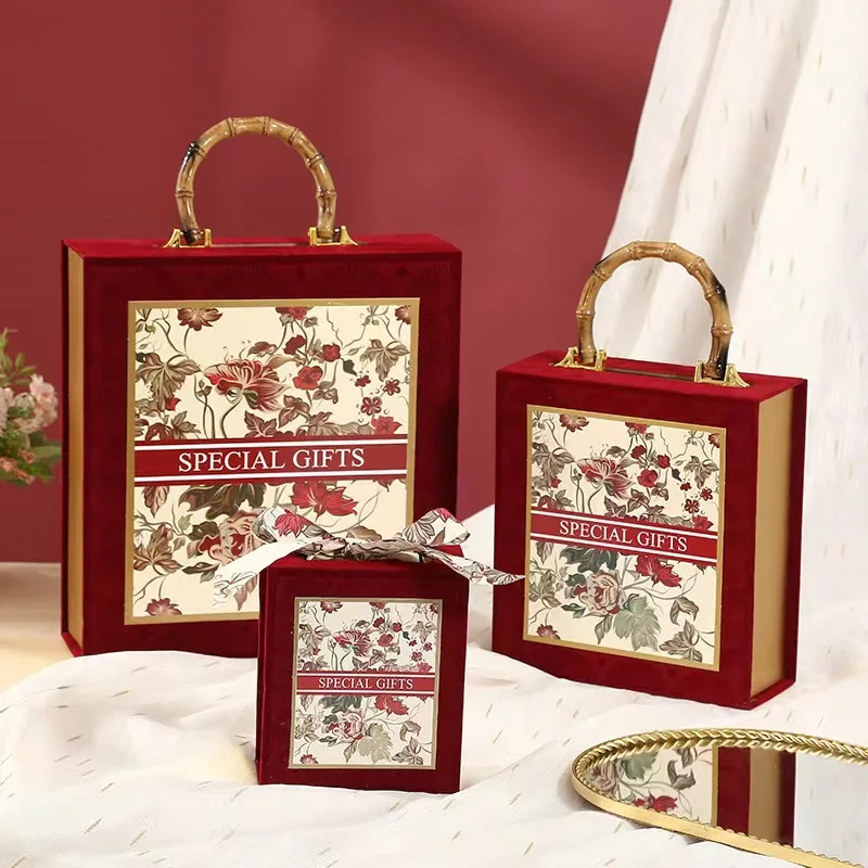 High-End Wedding Candy Box Creative French Secret Garden Flannel Gift Box Luxurious Bamboo Souvenir Wedding Engagement Paper Box