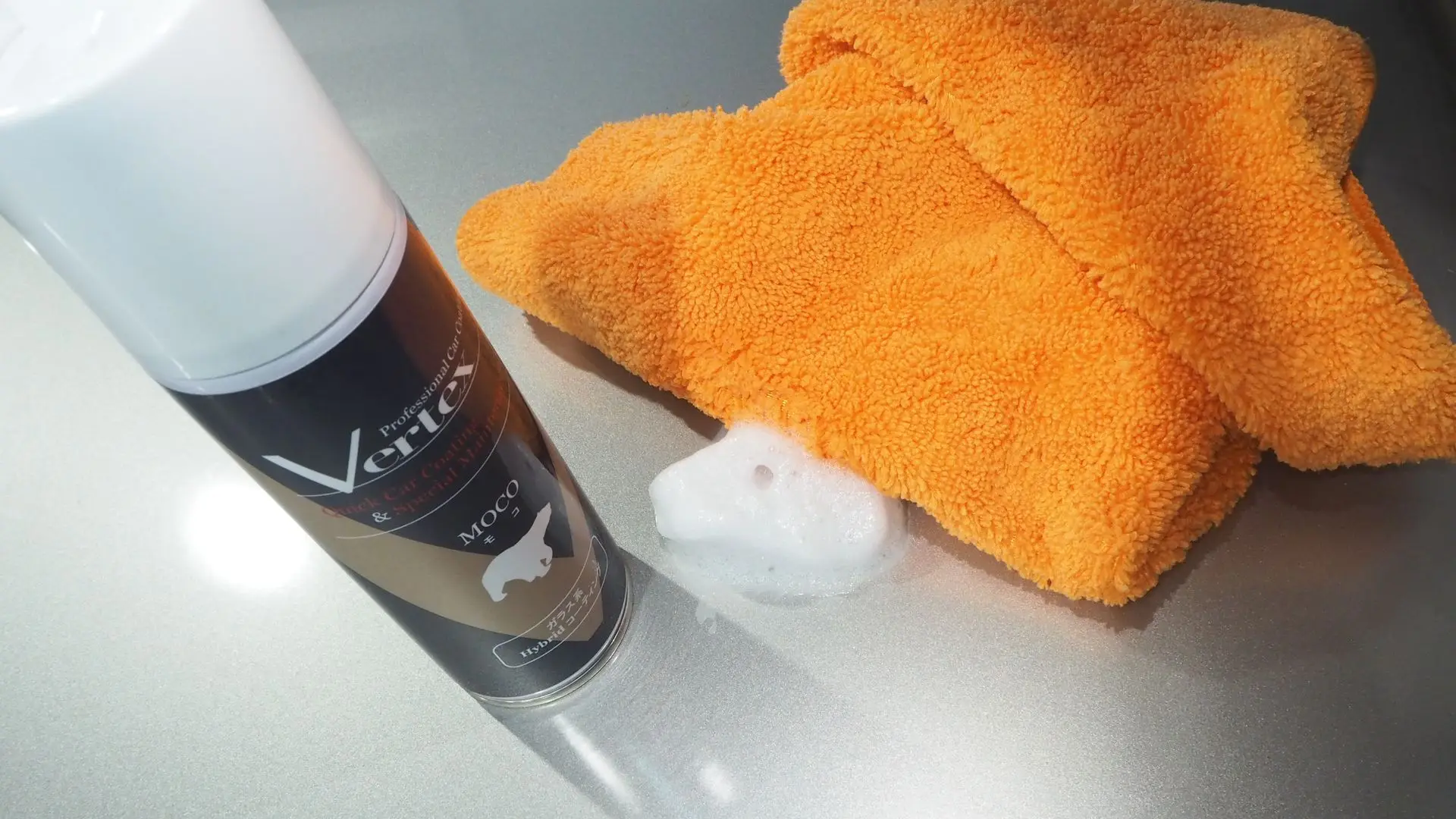 Contains no fluorine compounds Vertex MOCO gloss and luster auto car care chemical