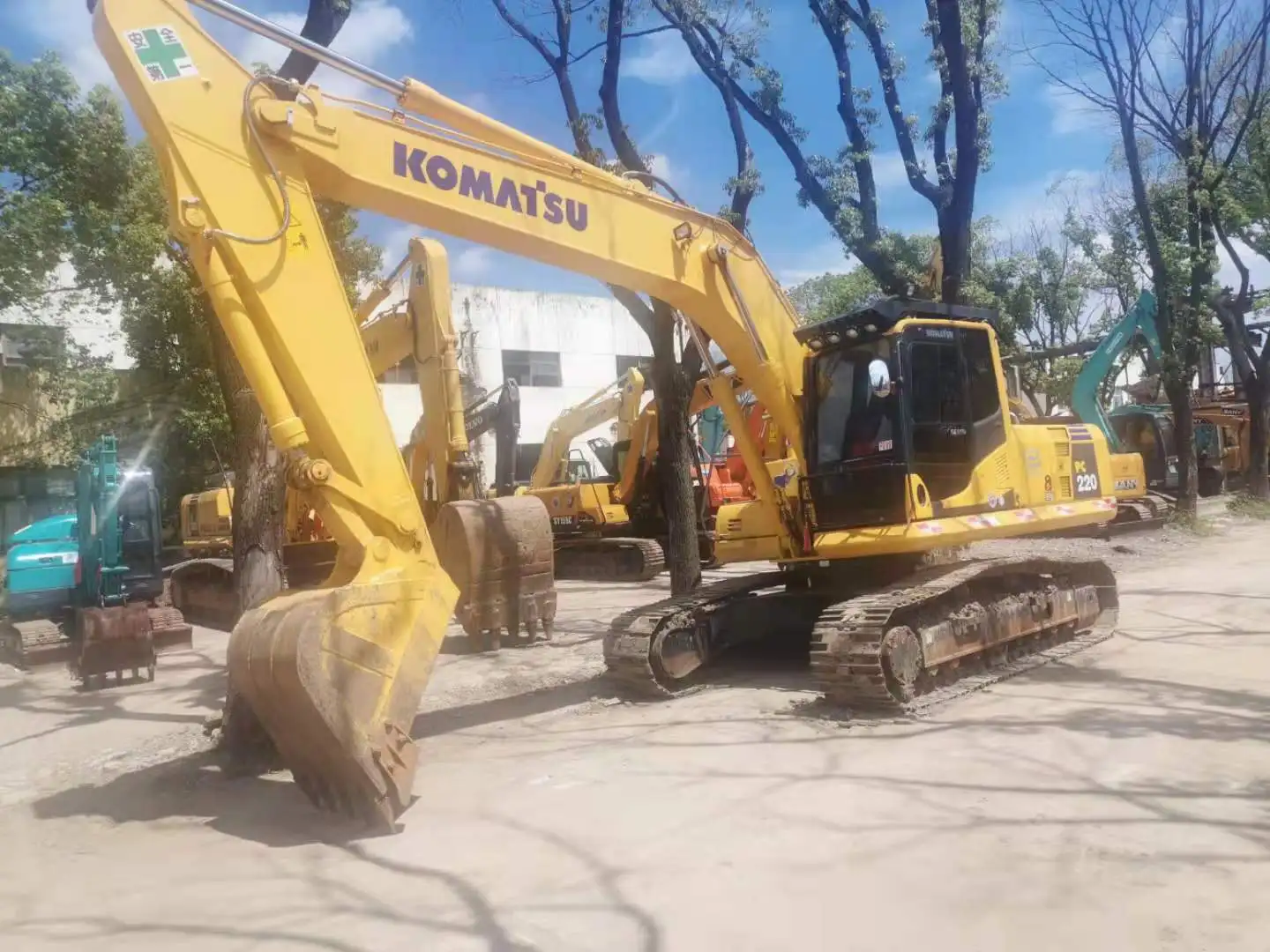 Б/у komatsu экскаватор pc220 pc220-7 pc220-8 22ton на гусеничном ходу подержанный экскаватор торговли
