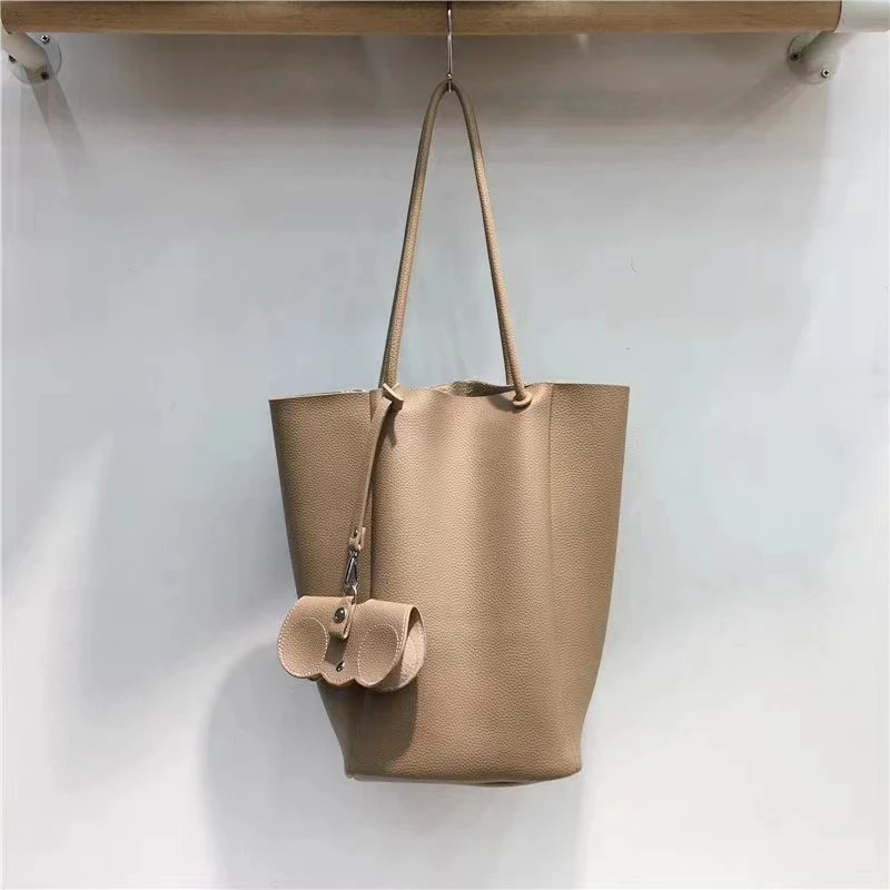 Litchi patterned soft skin large capacity bucket bag, single shoulder mother tote bag