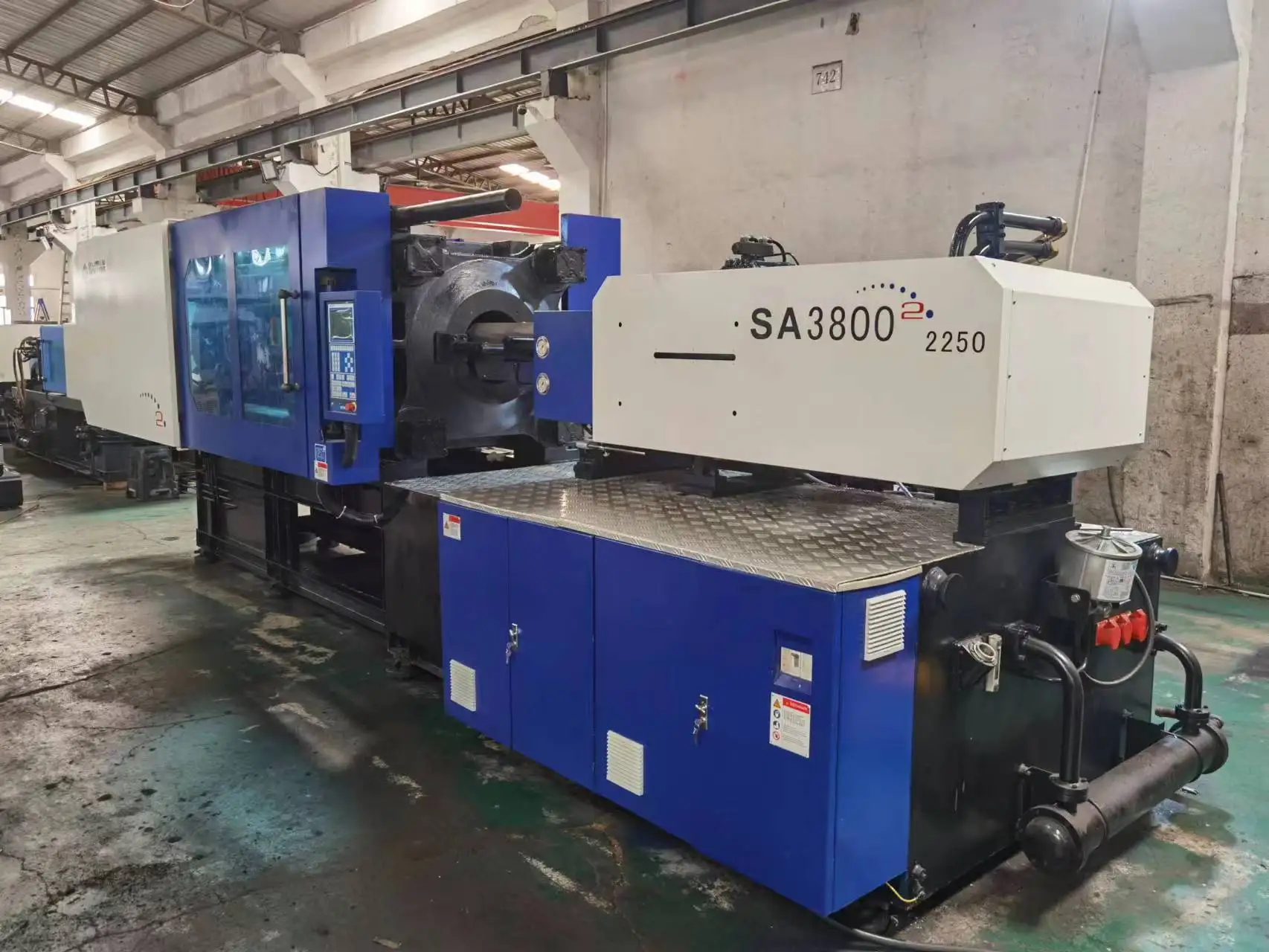 High Quality Used  SA3800II - 380Ton Used Injection Molding Machine for Sale making production manufacturing machine price